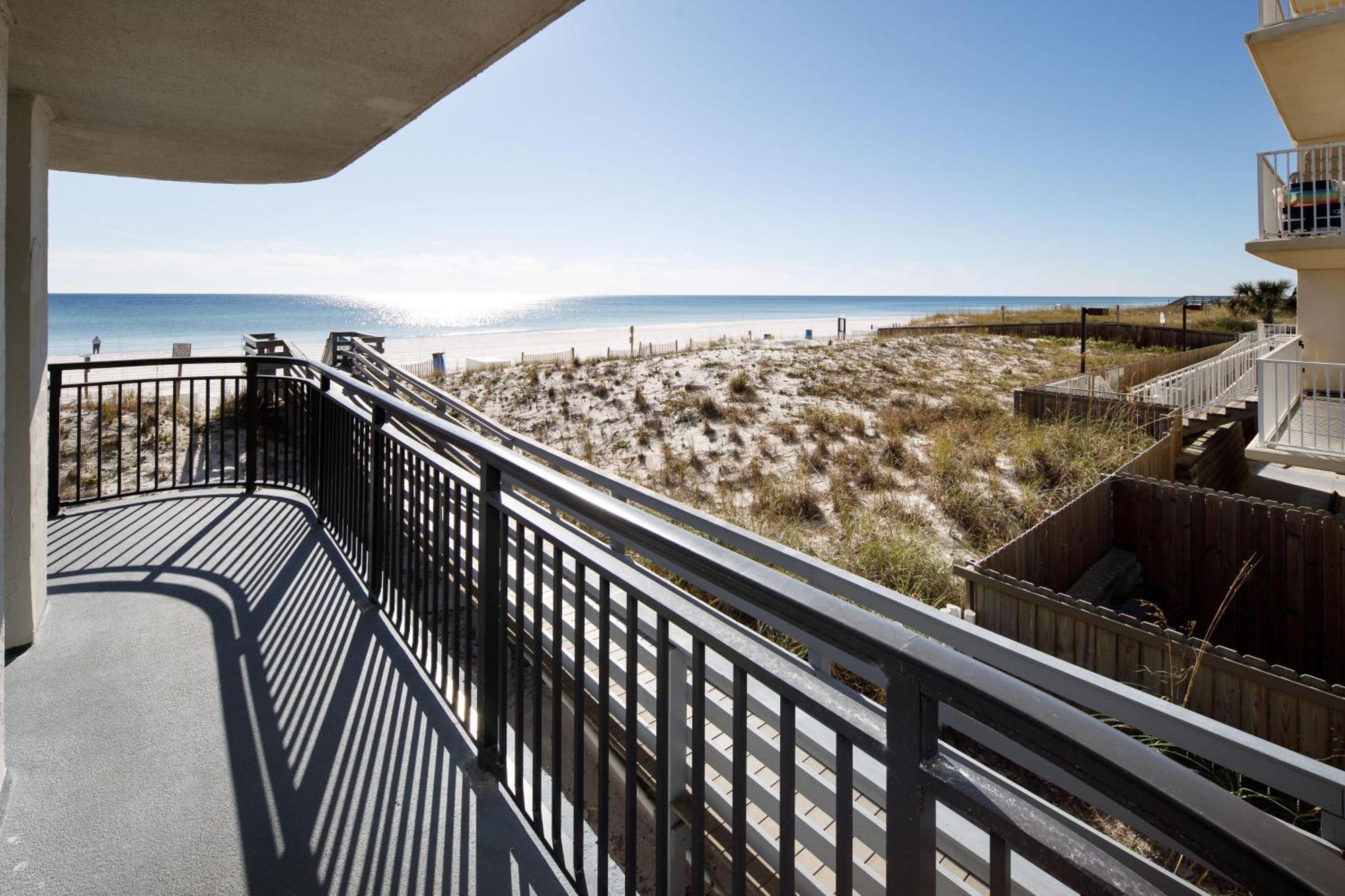 Nautilus 1201 - Gulf Front 2 Bedroom Huge Wrap Around Balcony 2Nd Floor! Fort Walton Beach Eksteriør billede