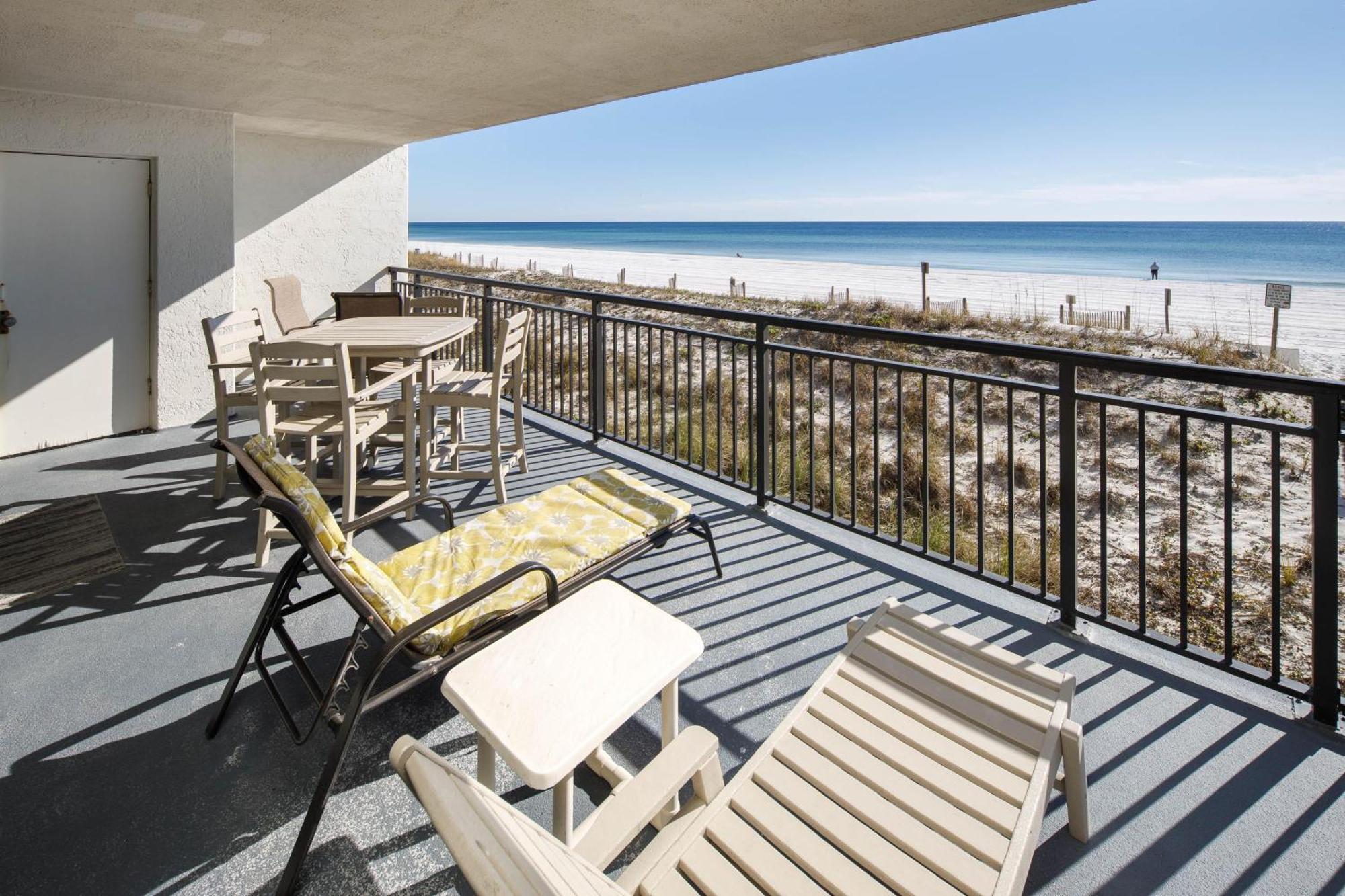 Nautilus 1201 - Gulf Front 2 Bedroom Huge Wrap Around Balcony 2Nd Floor! Fort Walton Beach Eksteriør billede