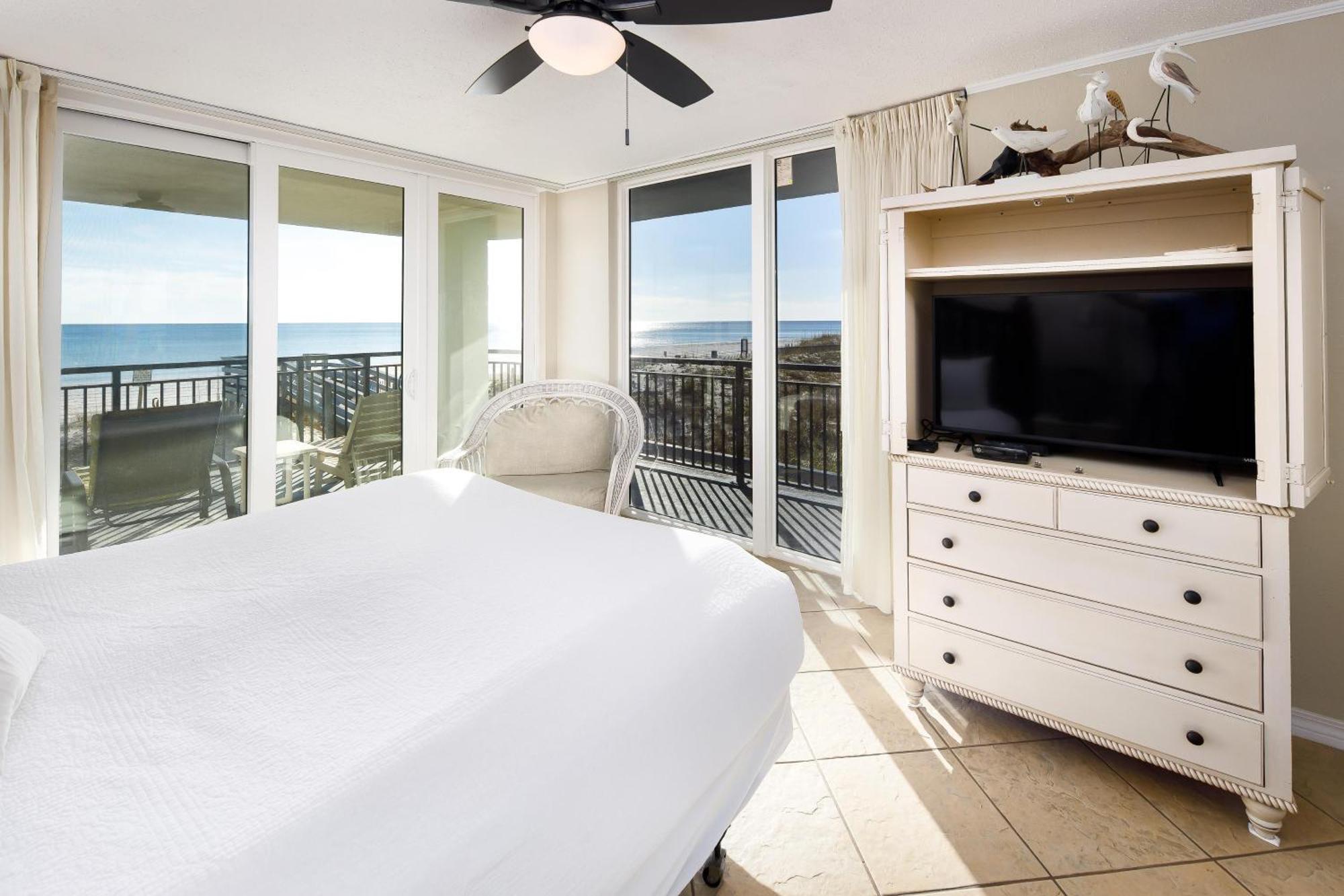 Nautilus 1201 - Gulf Front 2 Bedroom Huge Wrap Around Balcony 2Nd Floor! Fort Walton Beach Eksteriør billede