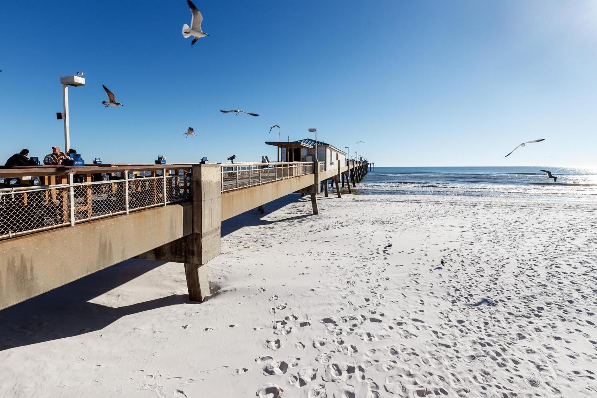 Nautilus 1201 - Gulf Front 2 Bedroom Huge Wrap Around Balcony 2Nd Floor! Fort Walton Beach Eksteriør billede